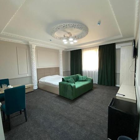 Sapphire Hotels Taraz Dış mekan fotoğraf
